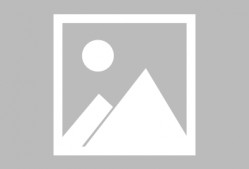 bob体育官方入口-球场上各路英豪争霸，比拼实力与技艺(5人足球场上位置图)