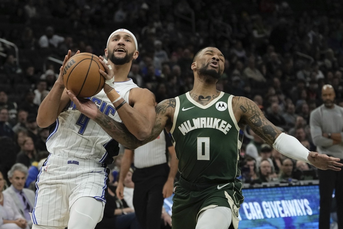 bob体育官方入口-包含雄鹿队全员备战，防守犯规仍存后顾之忧的词条  第1张