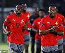 bob体育官方-包含非洲联赛冠军杯半决赛焦点战打响，意大利队首战告捷的词条  第1张