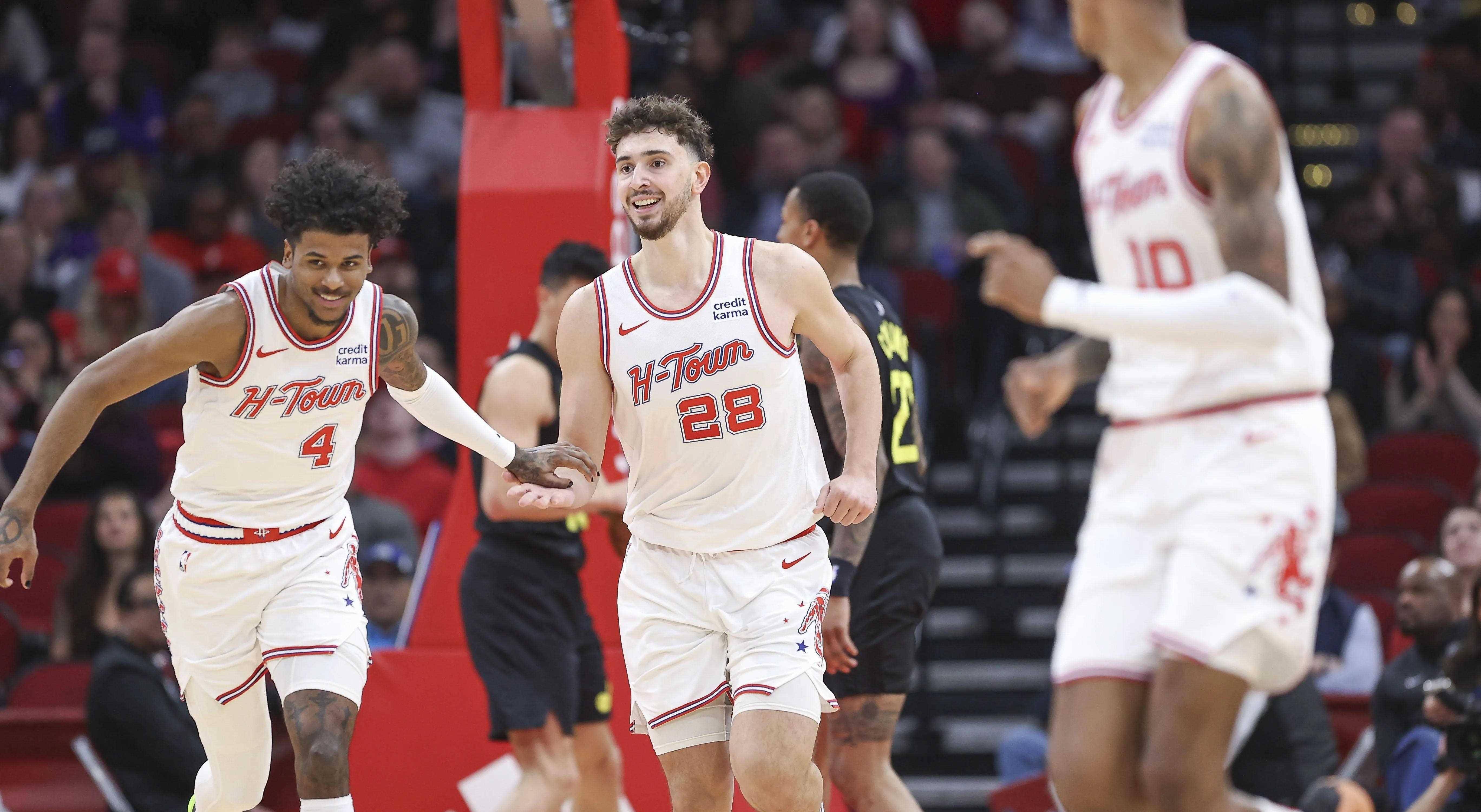 bob体育官网-加拿大球员加盟NBA休斯敦火箭，希望重返巅峰(加拿大球员加盟nba休斯敦火箭,希望重返巅峰吗)  第1张