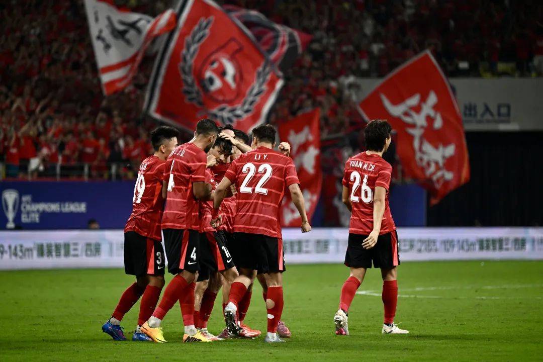 bob体育官方-包含亚洲足球赛事蓬勃发展，吸引全球关注的词条  第2张